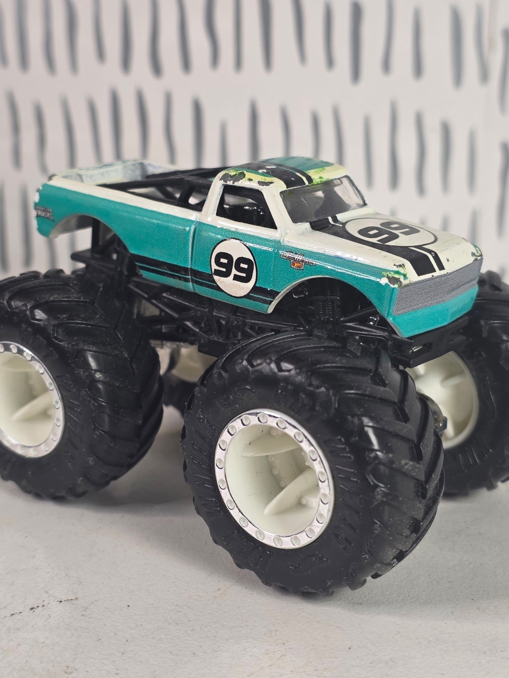 Hot Wheels Monster Trucks Pure Muscle 99 Teal Loose Thailand